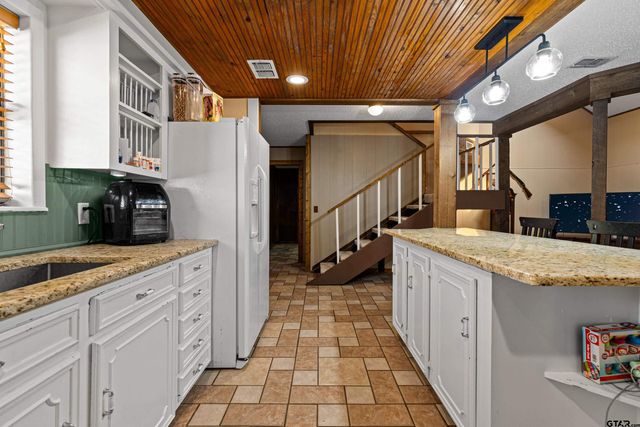 533 Huffman, Harleton, TX 75651