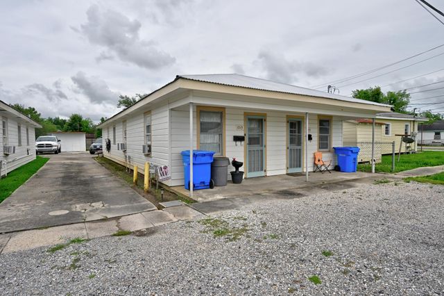 1039 General Nicholls, Thibodaux, LA 70301