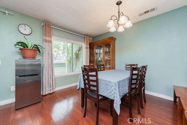 7 Town And Country Road, Pomona, CA 91766