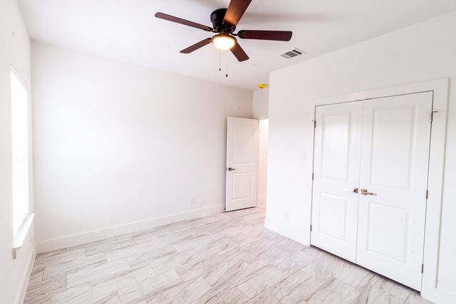 540 Highview Court, Godley, TX 76044