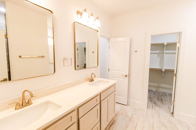 540 Highview Court, Godley, TX 76044