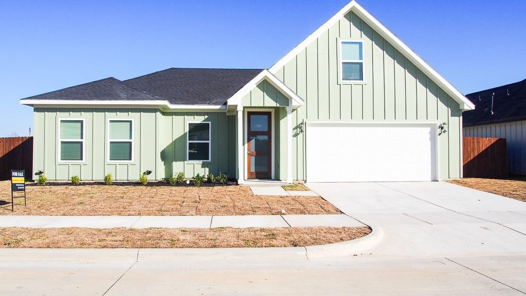 540 Highview Court, Godley, TX 76044
