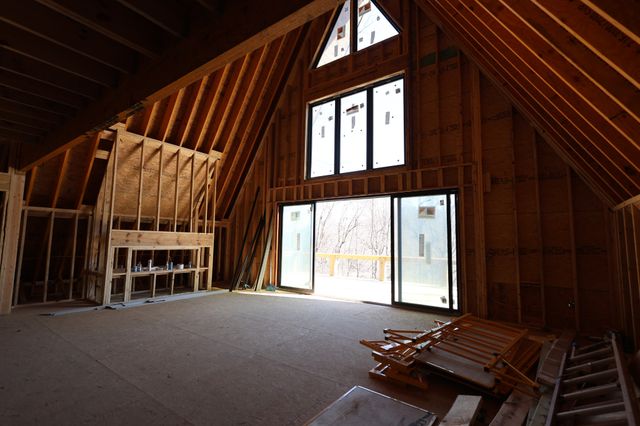 1196 Lakeside Dr, Smithville, TN 37166