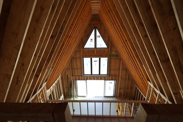 1196 Lakeside Dr, Smithville, TN 37166