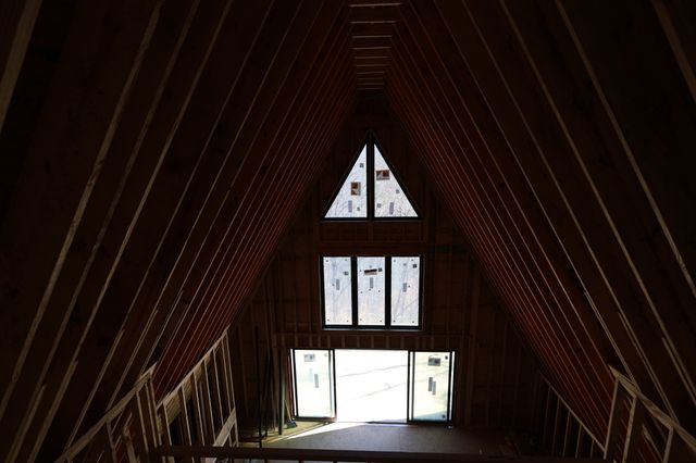 1196 Lakeside Dr, Smithville, TN 37166