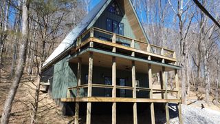 1196 Lakeside Dr, Smithville, TN 37166