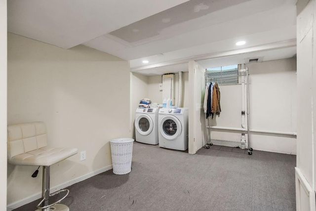 6907 Edgevale Road, Kansas City, MO 64113