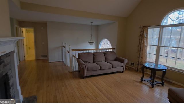 2240 Mills Wood Run, Canton, GA 30114