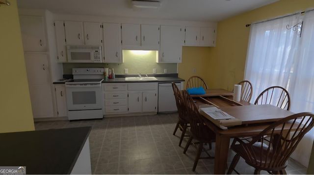 2240 Mills Wood Run, Canton, GA 30114