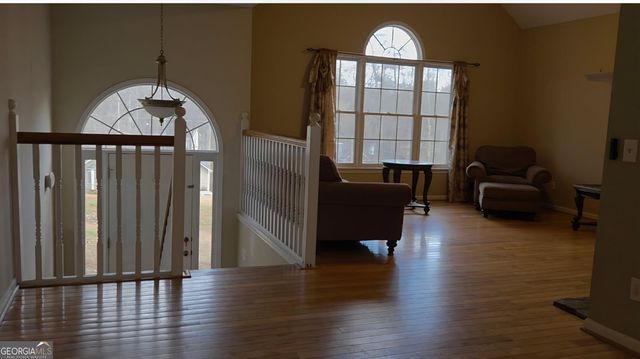 2240 Mills Wood Run, Canton, GA 30114