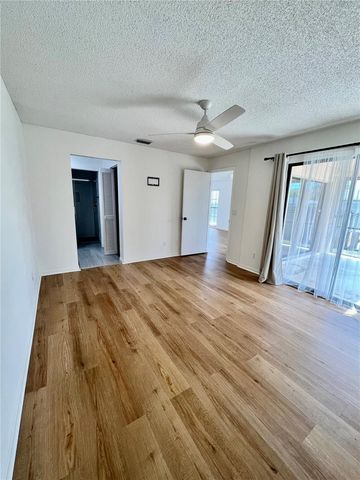 2132 JO AN DRIVE, Sarasota, FL 34231