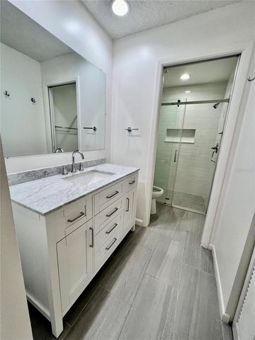 2132 JO AN DRIVE, Sarasota, FL 34231