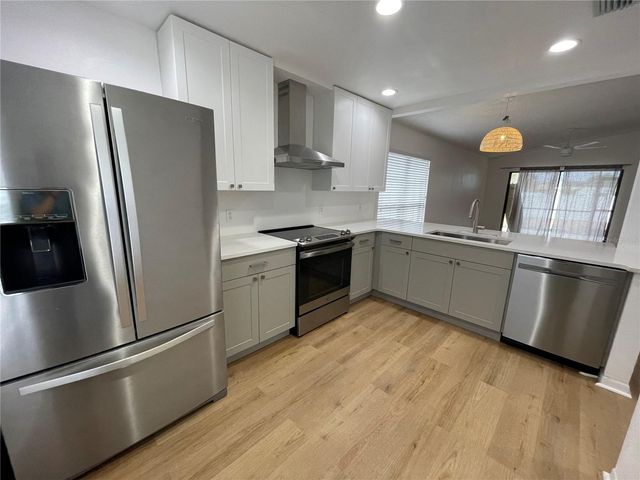 2132 JO AN DRIVE, Sarasota, FL 34231