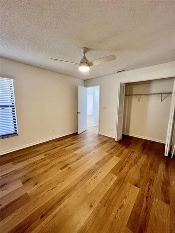 2132 JO AN DRIVE, Sarasota, FL 34231