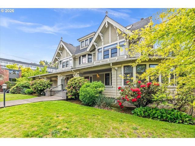 1111 Nw 25TH Ave 1, Portland, OR 97210
