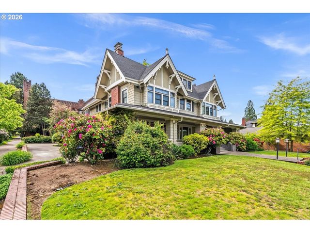 1111 Nw 25TH Ave 1, Portland, OR 97210