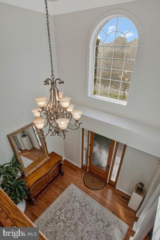 27 HUNTING CT, Edgewater, MD 21037
