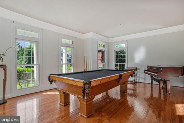 27 HUNTING CT, Edgewater, MD 21037