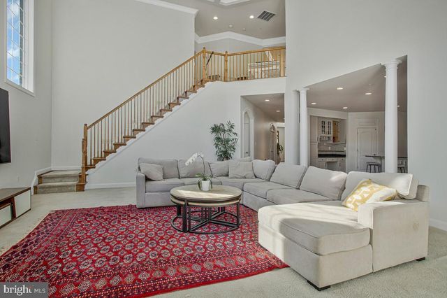 27 HUNTING CT, Edgewater, MD 21037
