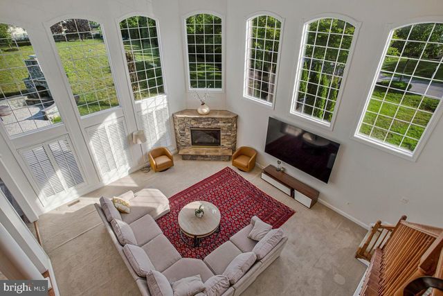 27 HUNTING CT, Edgewater, MD 21037