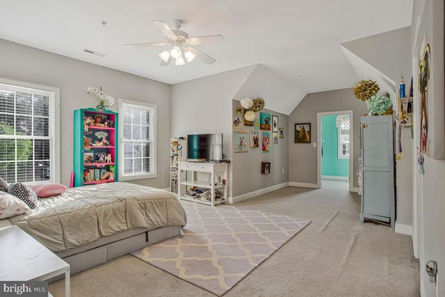 27 HUNTING CT, Edgewater, MD 21037