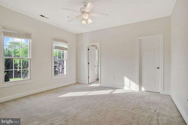 27 HUNTING CT, Edgewater, MD 21037