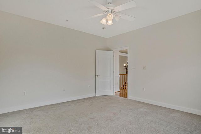 27 HUNTING CT, Edgewater, MD 21037
