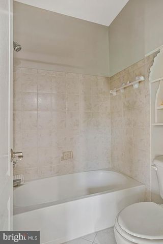 27 HUNTING CT, Edgewater, MD 21037