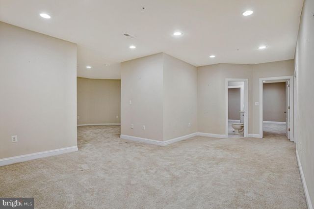 27 HUNTING CT, Edgewater, MD 21037