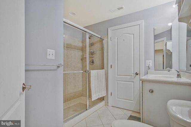 27 HUNTING CT, Edgewater, MD 21037