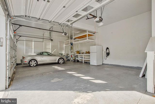 27 HUNTING CT, Edgewater, MD 21037
