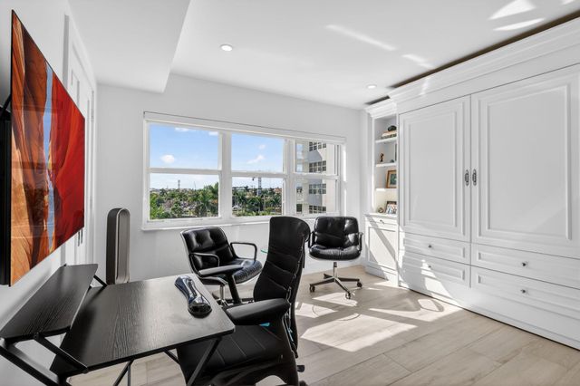 1000 Lowry Street 6j, Delray Beach, FL 33483