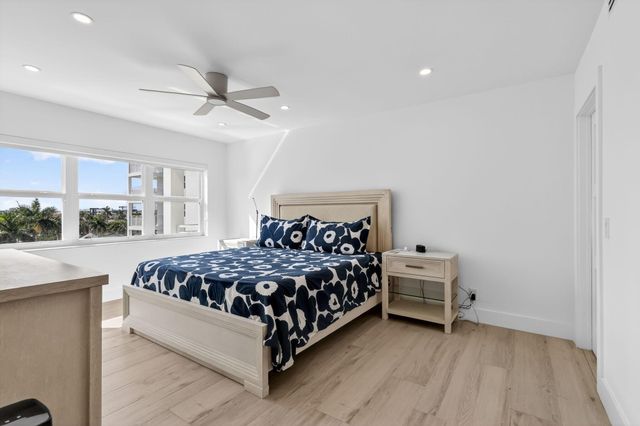 1000 Lowry Street 6j, Delray Beach, FL 33483