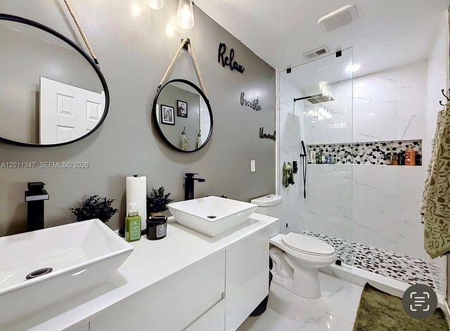 10375 Rue Vendome 4C, Pembroke Pines, FL 33026