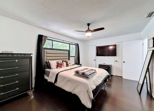 10375 Rue Vendome 4C, Pembroke Pines, FL 33026