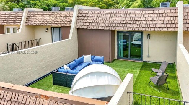 10375 Rue Vendome 4C, Pembroke Pines, FL 33026