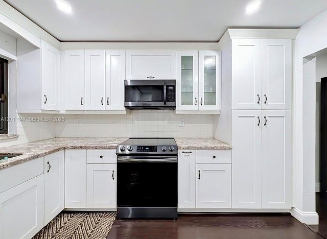 10375 Rue Vendome 4C, Pembroke Pines, FL 33026