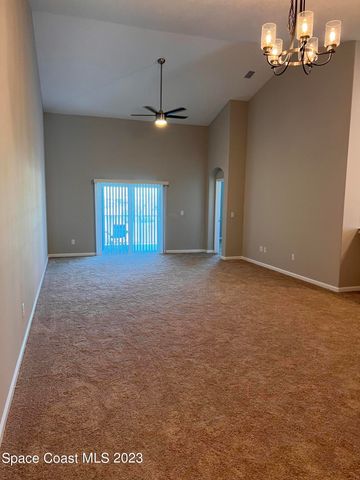 3930 Playa Del Sol Drive 204, Rockledge, FL 32955