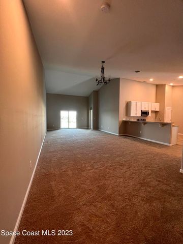 3930 Playa Del Sol Drive 204, Rockledge, FL 32955
