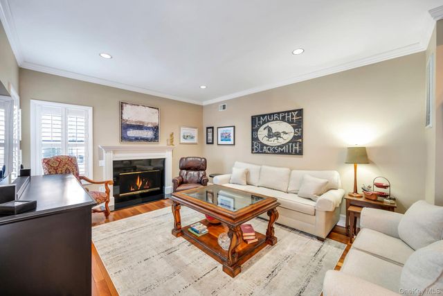 56 Snowdance Lane, Nesconset, NY 11787