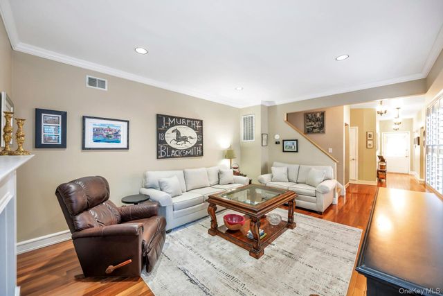 56 Snowdance Lane, Nesconset, NY 11787