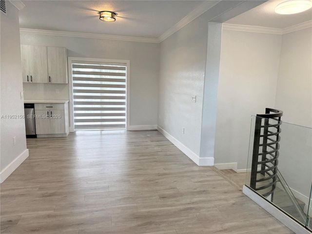 7330 NW 174th Ter 204, Hialeah, FL 33015