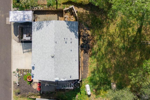 1081 Arroyo Grande Dr, Napa, CA 94558