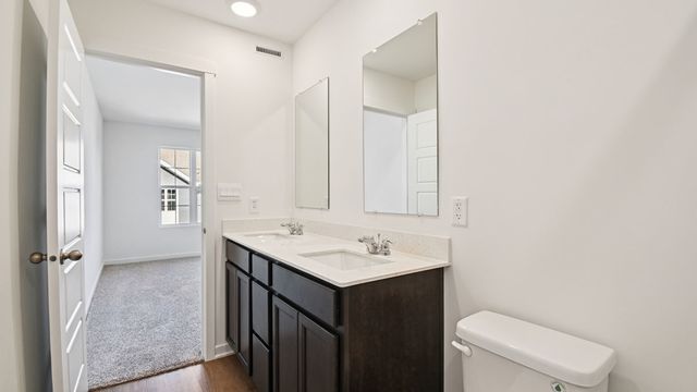 6510 Linden Trail D, Wonder Lake, IL 60097