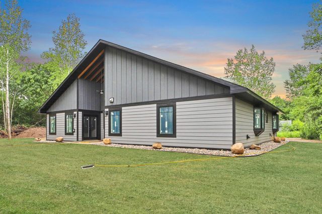 16 Deblock Lane, Crosby, MN 56441