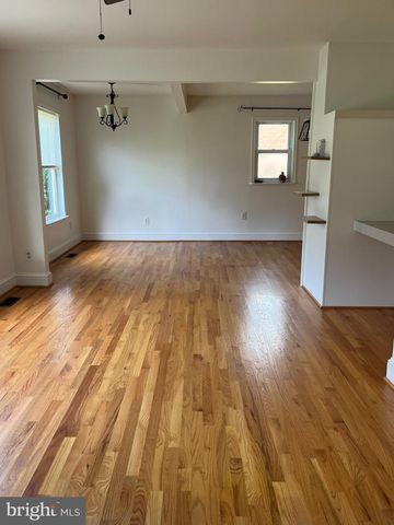 30 ELM ST, Harpers Ferry, WV 25425