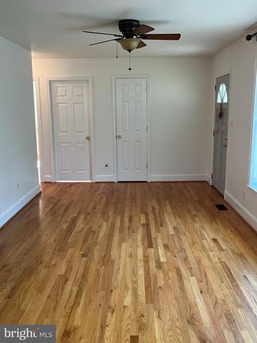 30 ELM ST, Harpers Ferry, WV 25425