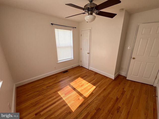 30 ELM ST, Harpers Ferry, WV 25425