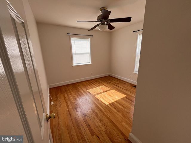 30 ELM ST, Harpers Ferry, WV 25425