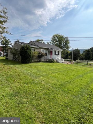30 ELM ST, Harpers Ferry, WV 25425